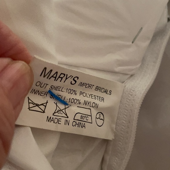 🌺🌺Bridal Gown with Headpiece🌺🌺 - Picture 9 of 9